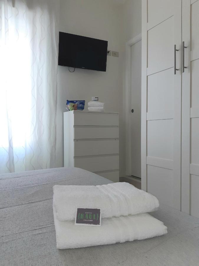 ריצ'יונה Hotel Raul מראה חיצוני תמונה