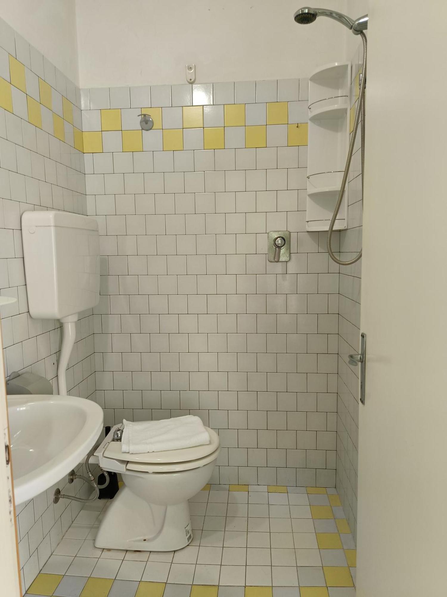 ריצ'יונה Hotel Raul מראה חיצוני תמונה